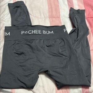 Pochee Bum Gray Leggings